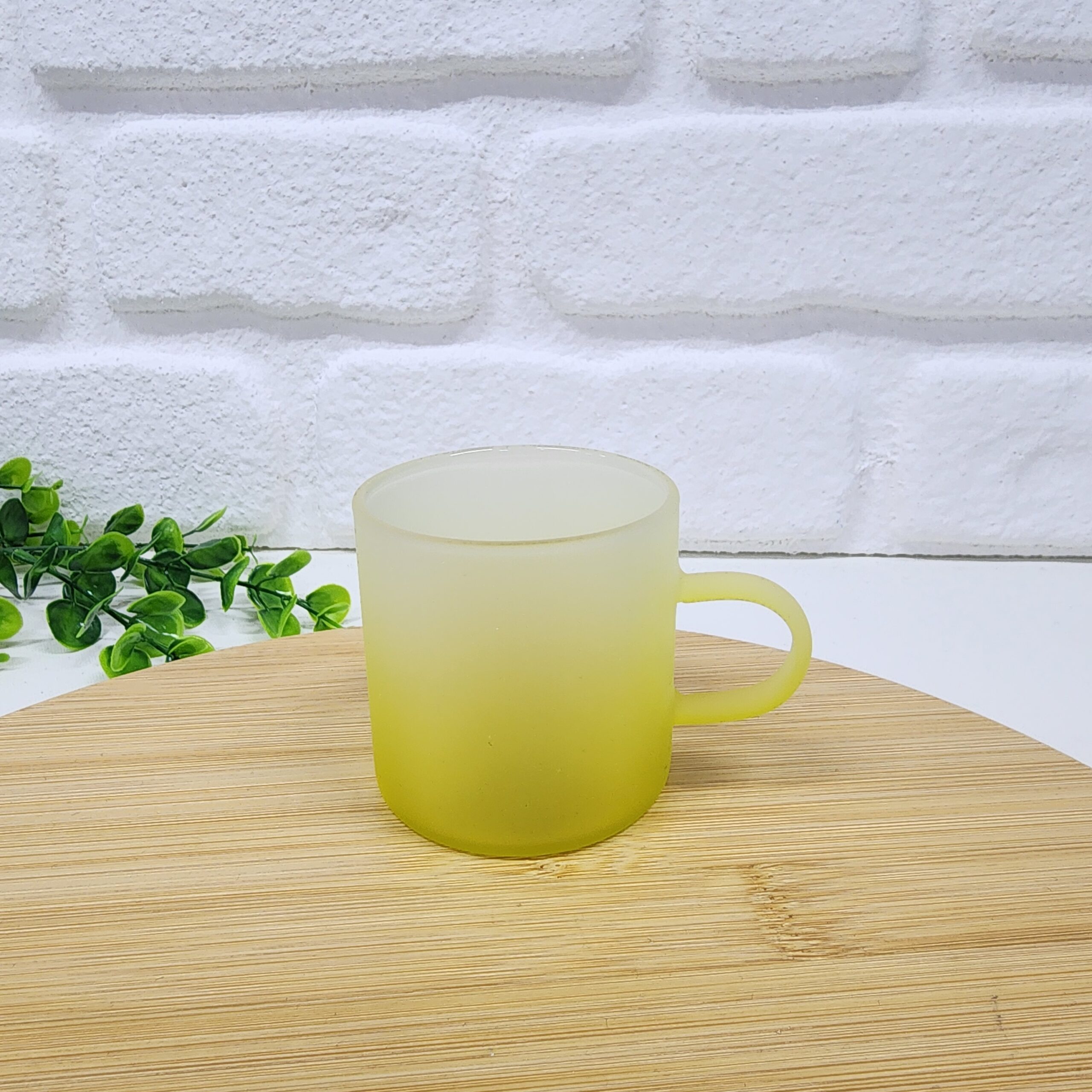 Sarı Renk Buzlu Cam Kahve Fincanı 6x6cm